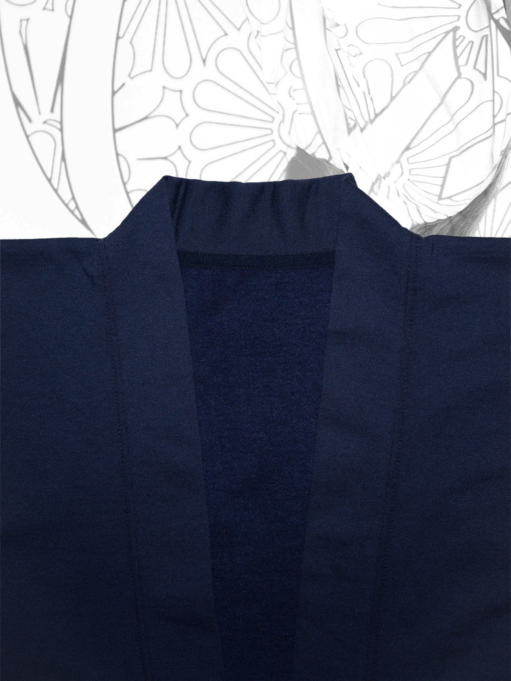 Nann, Haori, coton et plastique recyclés, focus sur le col kimono, bande propreté dans le dos